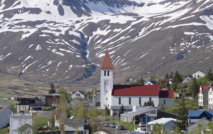 Siglufjarðarkirkja - myndina tók sr. Sigurður Ægisson